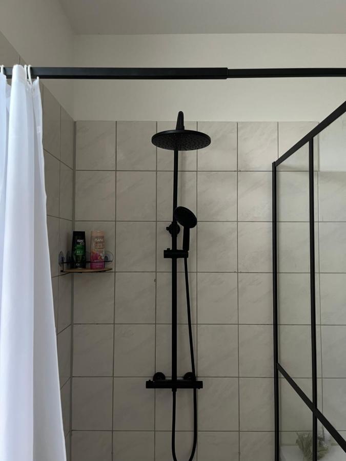 Apartment Horst - Gemuetliche Und Moderne Ferienwohnung In Der Innenstadt Pasewalk Eksteriør bilde