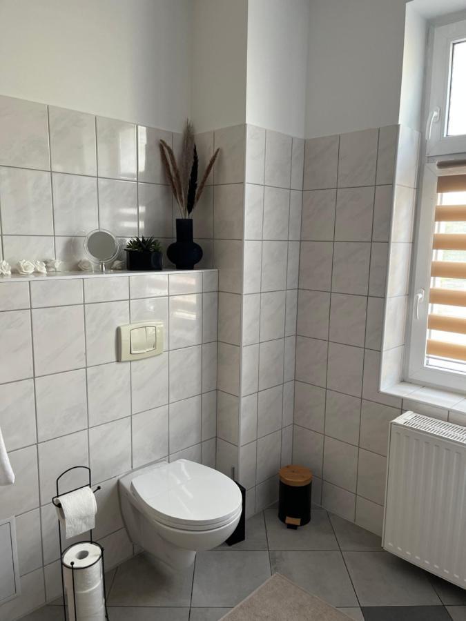 Apartment Horst - Gemuetliche Und Moderne Ferienwohnung In Der Innenstadt Pasewalk Eksteriør bilde